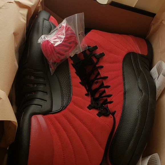 Nike Air Jordan Retro 12 reverse flu Deadstock 13 - Picture 2 of 5